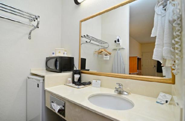 Surestay Hotel By Best Western Ottawa Номер фото