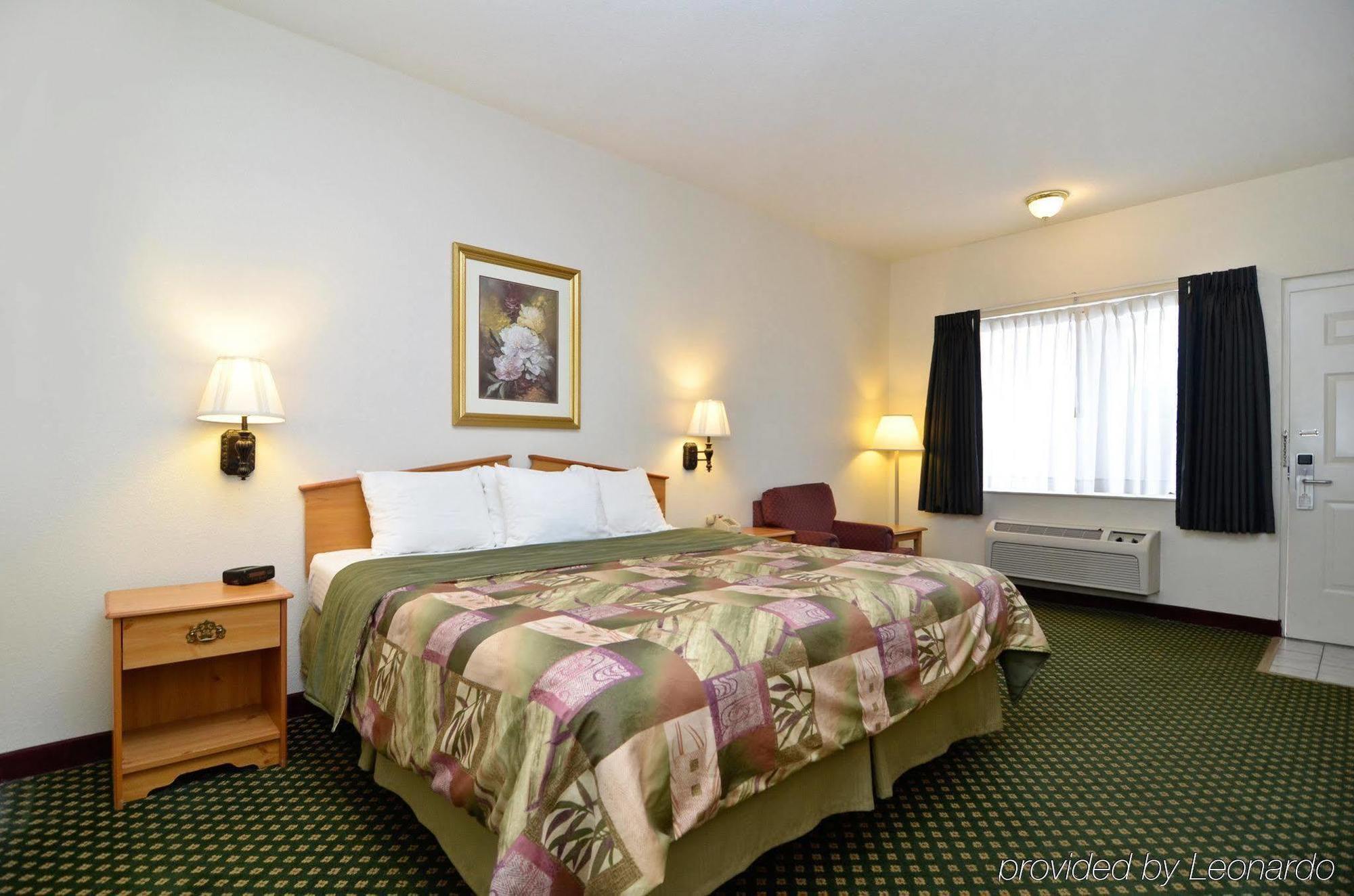 Surestay Hotel By Best Western Ottawa Экстерьер фото